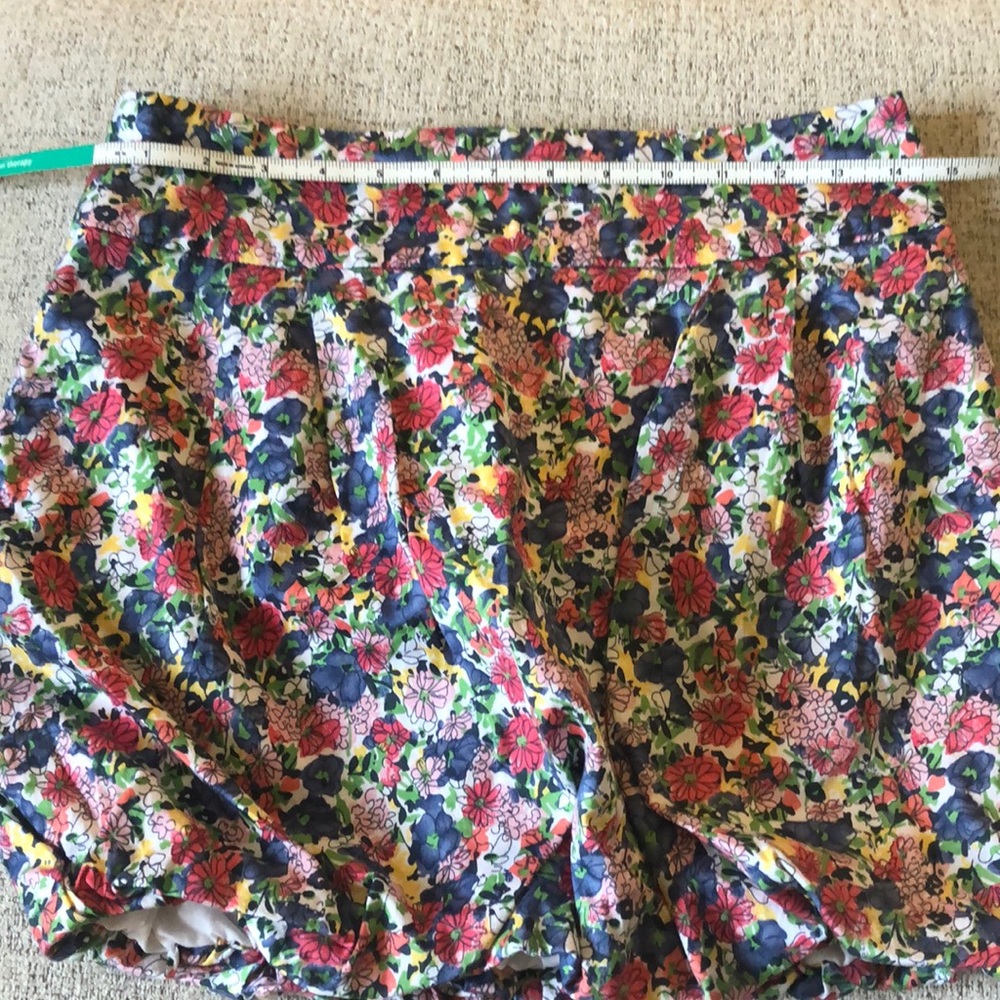 floral mini skirt